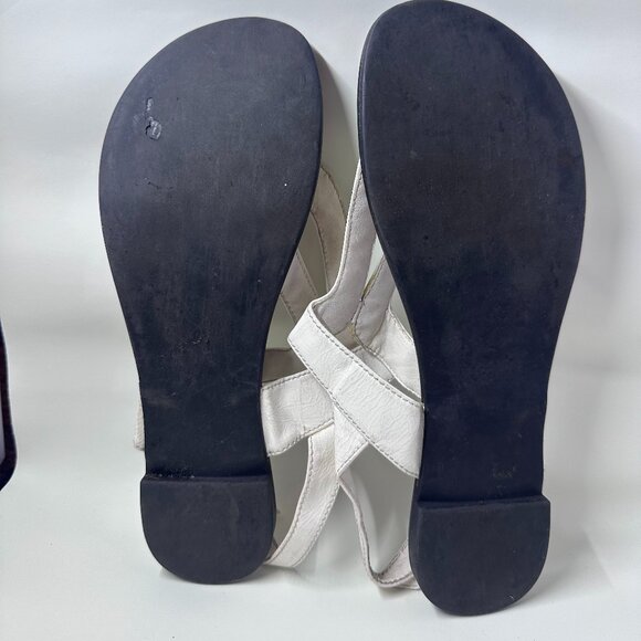 Steve Madden Sanfrann White Patent Leather Slingback Sandals - Size 8 - Picture 4 of 5